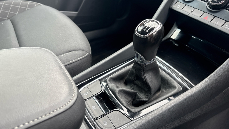 Skoda Karoq 1.0 TSI 110 SE 5dr Petrol Estate